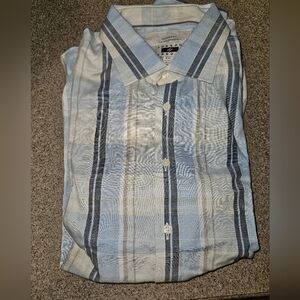 Men's dress shirt